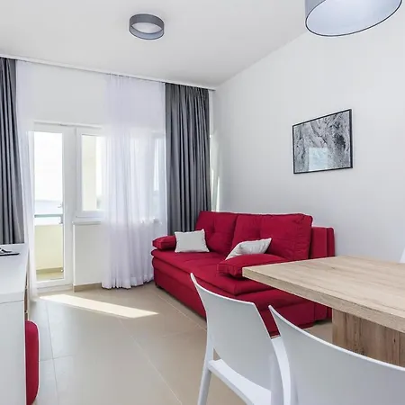 Apartments Vila 4M, Miletici, Waterfront Apartment *