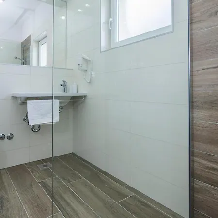 Apartments Vila 4M Miletici - CDN0210ac-CYB